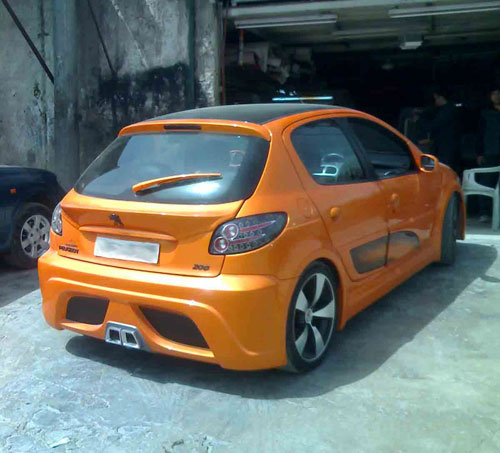 Orange%20Peugeot.jpg